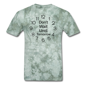 Men's T-Shirt - military green tie dye